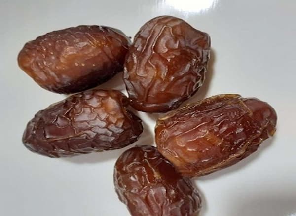 تصویر 3 از قیمت خرید خرما شاهانی درجه یک + فروش ویژه